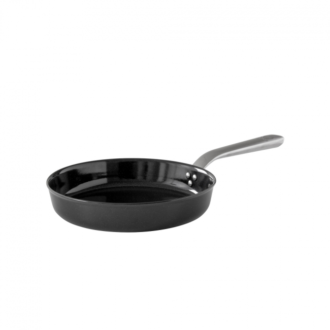 Carbon steel frying pan ø28 cm enamelled with ergonomic handle