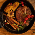 Frying pan 28 cm with glass lid and handle cover